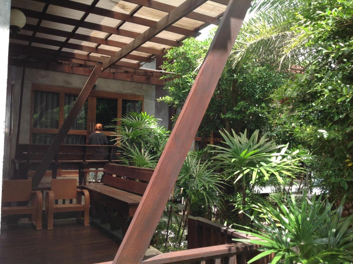 Waikiki Beach Garden Resort Ban Nua Exterior photo