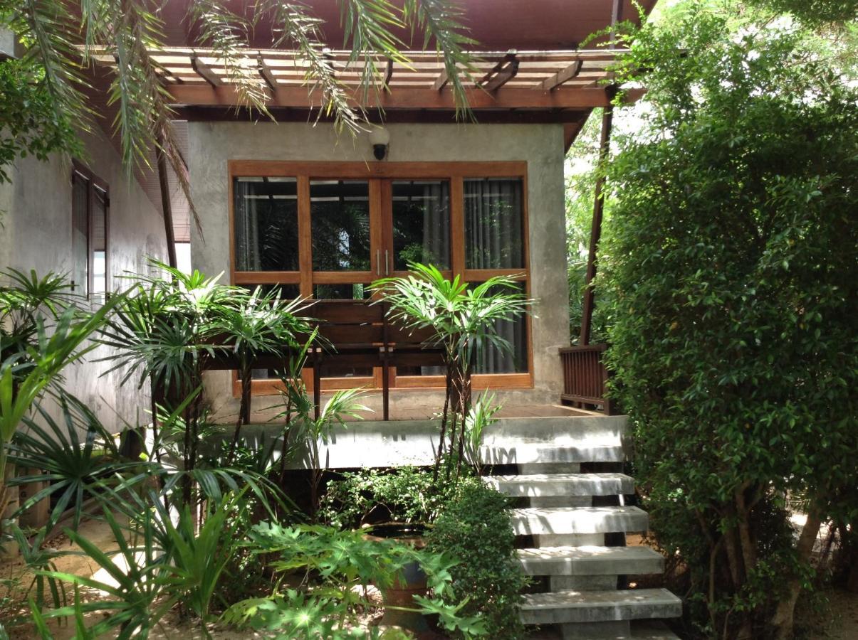 Waikiki Beach Garden Resort Ban Nua Exterior photo